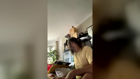 saxonialatexdude online show from July 2026 07:59:01 AM