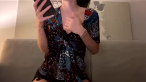 saymym online show from December 2025 08:35:01 PM