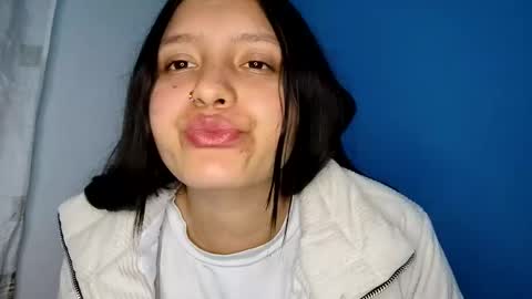 Snapshot of sayuce_black chatting on December 2024 04:01:02 AM sayuce black online show from December 2024 04:01:02 AM