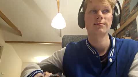 Scarjoris online show from February 2025 06:46:02 PM