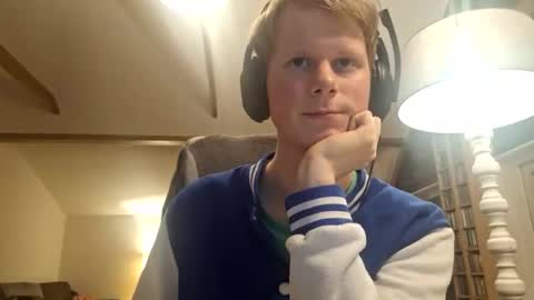 Snapshot of scarjoris chatting on November 2025 07:57:01 PM Scarjoris online show from November 2025 07:57:01 PM