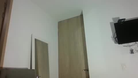 Snapshot of scarle222421 chatting on January 2025 01:04:02 AM scarle222421 online show from January 2025 01:04:02 AM