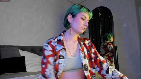 Snapshot of scarle_whisper chatting on May 2026 09:17:02 AM Emmy online show from May 2026 09:17:02 AM