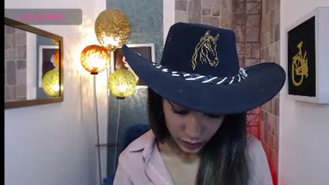 Snapshot of scarleet_miaa chatting on February 2026 03:21:02 PM Scaelet Mia online show from February 2026 03:21:02 PM