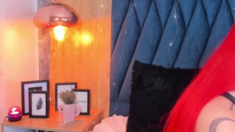 Snapshot of scarleett_jones chatting on February 2025 03:30:01 AM scarleett jones online show from February 2025 03:30:01 AM