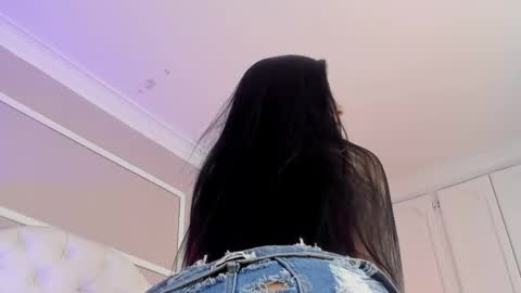 Snapshot of scarlet__hill chatting on January 2025 02:27:01 AM scarlet hill online show from January 2025 02:27:01 AM