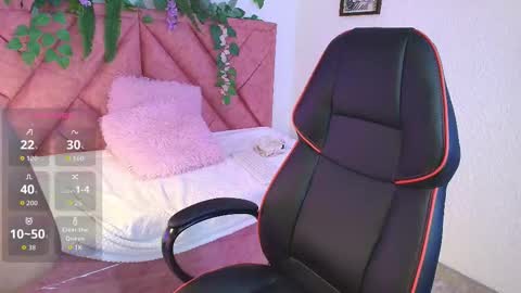 Scarlet  online show from October 2025 03:26:02 AM