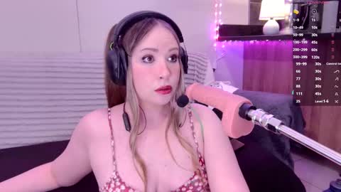 Scarlet Carnal -  online show from September 2025 09:49:02 PM