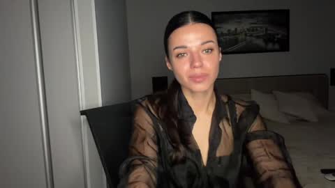 Snapshot of scarlet_daisy_ chatting on June 2026 07:10:01 AM Sophie online show from June 2026 07:10:01 AM