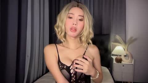sweet scarlete online show from May 2026 03:52:02 PM