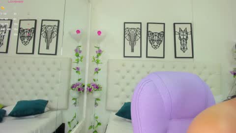 Snapshot of scarlet_stan22 chatting on December 2024 10:58:01 AM Isa online show from December 2024 10:58:01 AM