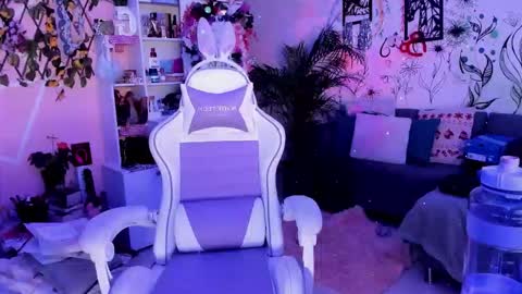 SCARLET online show from March 2026 04:07:02 AM