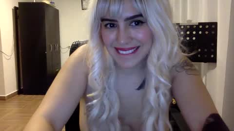 scarlet whisper online show from January 2025 04:27:02 AM