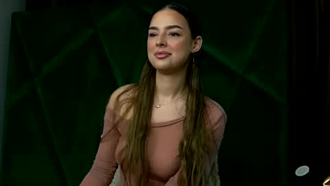 Scarlet online show from March 2026 12:32:02 AM