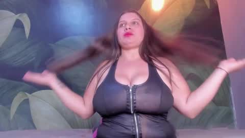 Snapshot of scarleth_blonde chatting on February 2025 03:26:02 AM SCARLETH online show from February 2025 03:26:02 AM