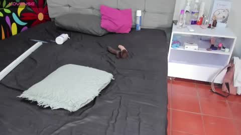 Snapshot of scarleth_blonde chatting on March 2025 07:54:01 PM SCARLETH online show from March 2025 07:54:01 PM