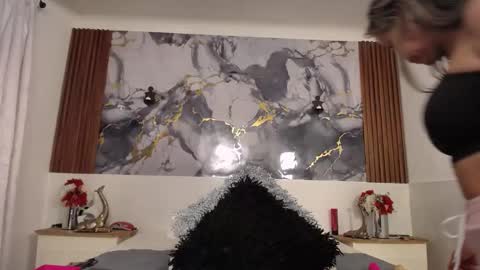 Scarleth online show from January 2026 01:26:01 PM