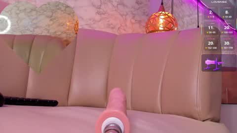 scarlethill_ online show from March 2025 05:38:02 PM