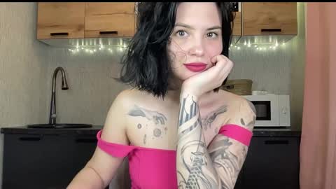 scarletpetal online show from February 2026 01:20:02 PM