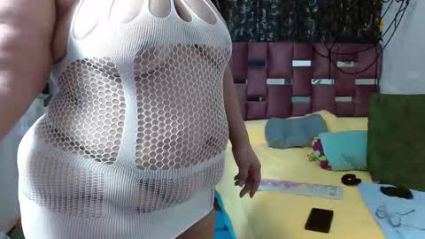Snapshot of scarlett__jhonson chatting on October 2025 10:20:02 PM Scarlett online show from October 2025 10:20:02 PM