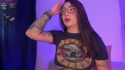 Snapshot of scarlett_collins_ chatting on June 2026 01:56:02 PM SCARLETT COLLINS online show from June 2026 01:56:02 PM