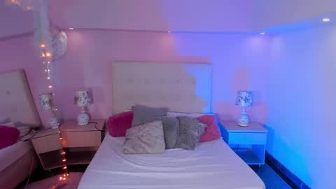 Scarlett  online show from March 2025 01:45:01 AM