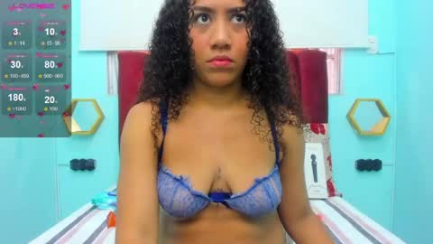 Snapshot of scarlett_fox20 chatting on April 2026 11:27:01 AM scarlett_fox20 online show from April 2026 11:27:01 AM