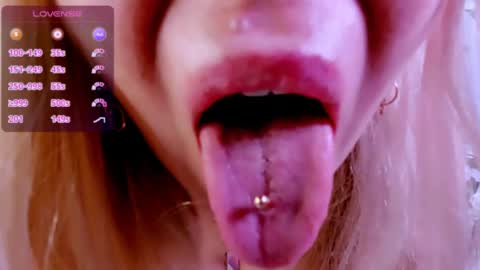 Scarlett online show from April 2026 09:12:02 AM