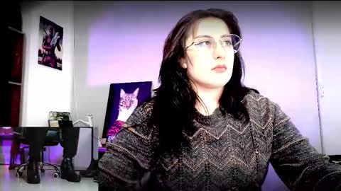 Snapshot of scarlett_sen chatting on February 2026 01:29:01 PM Mistress Scarlett online show from February 2026 01:29:01 PM