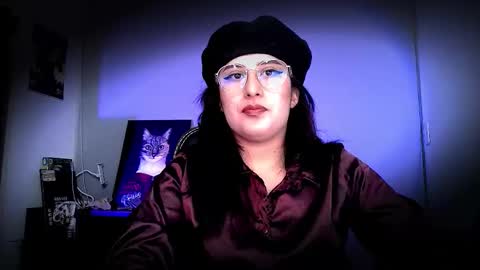 Snapshot of scarlett_sen chatting on February 2026 01:20:01 PM Mistress Scarlett online show from February 2026 01:20:01 PM