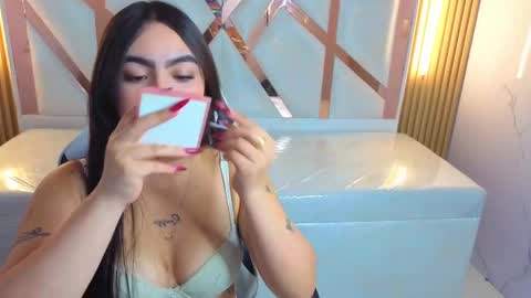 Scarlett online show from October 2025 12:46:01 PM