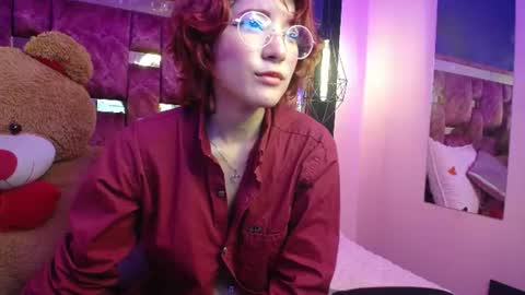 Snapshot of scarlett_squerit chatting on July 2026 09:14:02 PM scarlett_squerit online show from July 2026 09:14:02 PM