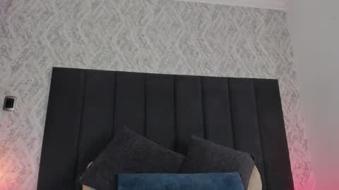 Scarlett online show from April 2026 04:17:01 AM