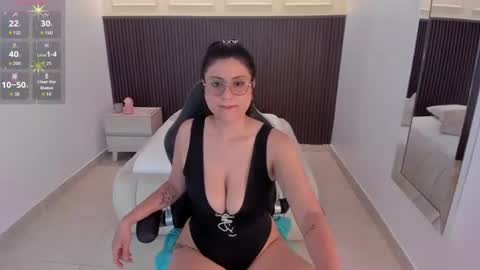 Snapshot of scarlett_voss1 chatting on June 2026 07:39:02 PM SCARLETT online show from June 2026 07:39:02 PM