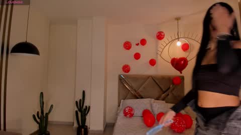 Snapshot of scarlettblaze1 chatting on February 2026 11:51:01 AM Sacrlett Blaze online show from February 2026 11:51:01 AM