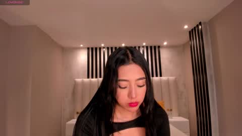 Sacrlett Blaze online show from March 2026 12:00:02 PM