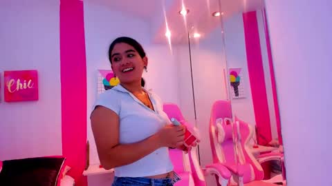 Scarlette  online show from February 2025 03:30:01 AM