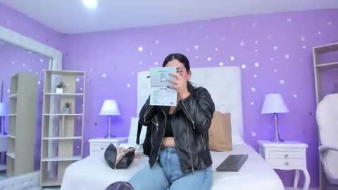 Scarlette  online show from November 2025 03:15:01 AM