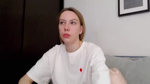 Scarlett online show from November 2025 04:20:02 PM