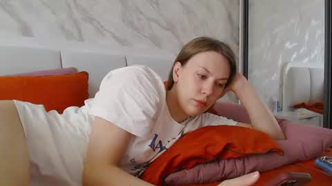 Scarlett online show from June 2026 02:05:02 PM