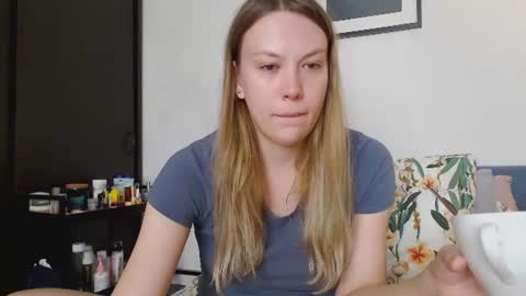 Scarlett online show from July 2026 12:25:01 PM