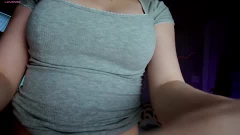 Snapshot of scarlettlovebaby chatting on June 2026 05:39:01 PM Scarlett Your petite pet online show from June 2026 05:39:01 PM