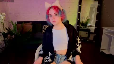 Snapshot of scarlettsparksxx chatting on May 2026 05:27:02 AM Scarlett online show from May 2026 05:27:02 AM