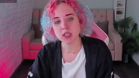 Snapshot of scarlettsparksxx chatting on May 2026 01:28:02 PM Scarlett online show from May 2026 01:28:02 PM