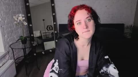 Snapshot of scarlettsparksxx chatting on June 2026 06:04:01 AM Scarlett online show from June 2026 06:04:01 AM