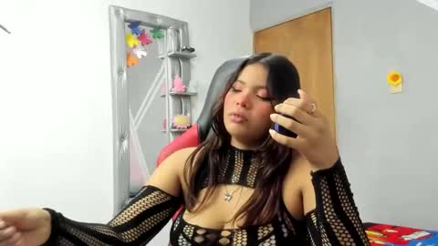 scarllet_lan online show from December 2024 03:27:02 AM