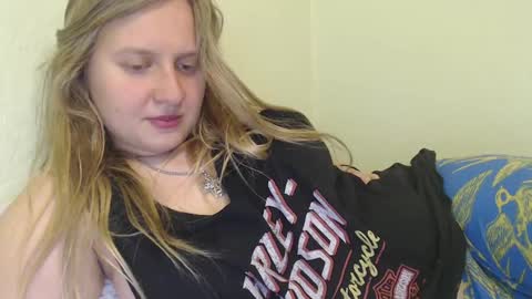 ScarTit Bernhard online show from September 2025 02:22:01 AM