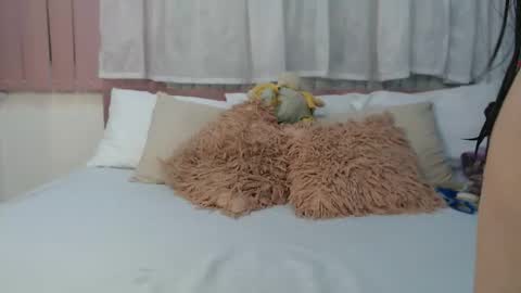 Snapshot of sccarlettjonnes chatting on November 2025 11:32:02 AM SCARLET online show from November 2025 11:32:02 AM