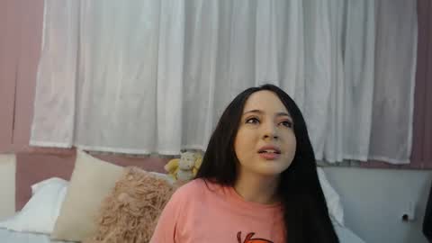 Snapshot of sccarlettjonnes chatting on November 2025 10:57:02 AM SCARLET online show from November 2025 10:57:02 AM