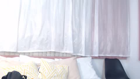 Snapshot of sccarlettjonnes chatting on December 2025 11:14:02 AM SCARLET online show from December 2025 11:14:02 AM